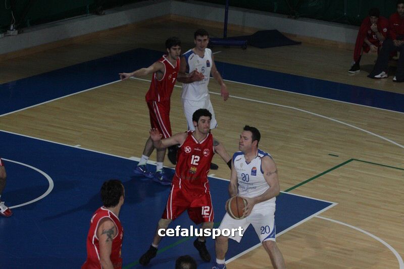 120129 Aquila 162_tn.jpg